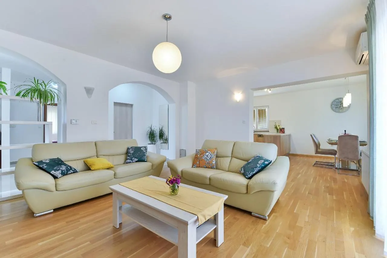 Villa Solis Zadarvillas  Zadar